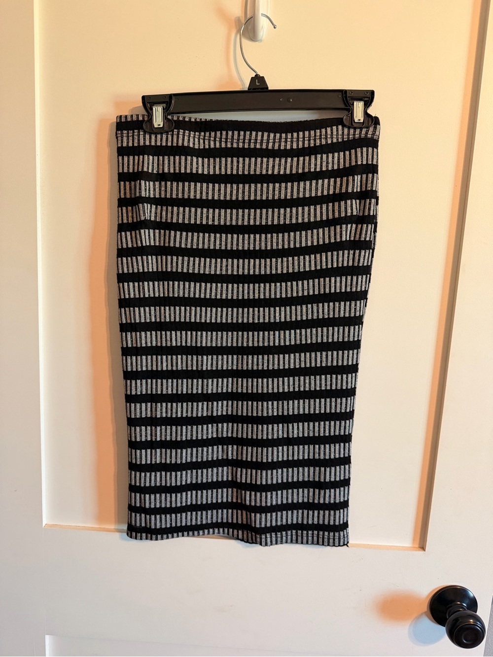 Striped Knit Pencil Skirt in Black and Gray